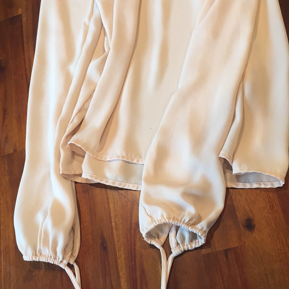 Blouse - Picture 3 of 3